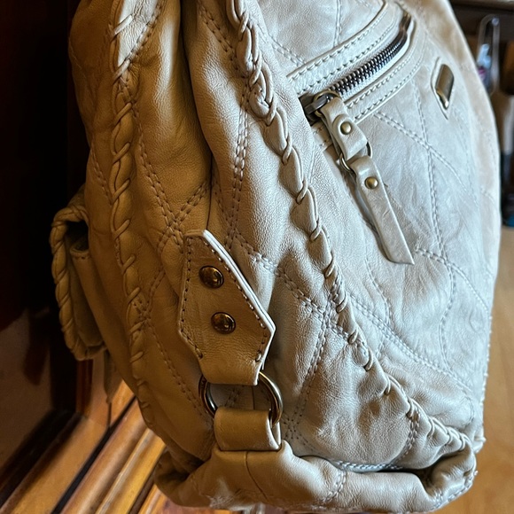 🌟 stunning, Isabella Fiore, full size, Beijing cream, leather purse - Picture 12 of 16